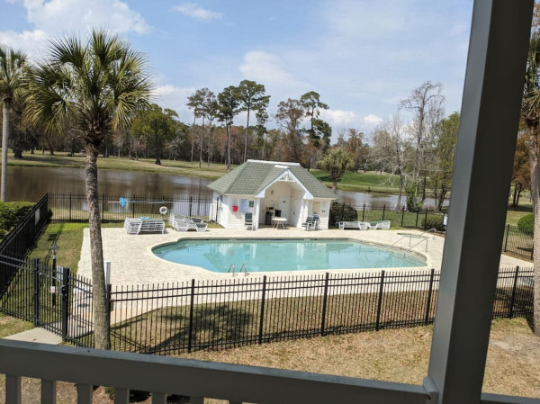 Hidden Gem Condo w/ Pool & Golf Course Views